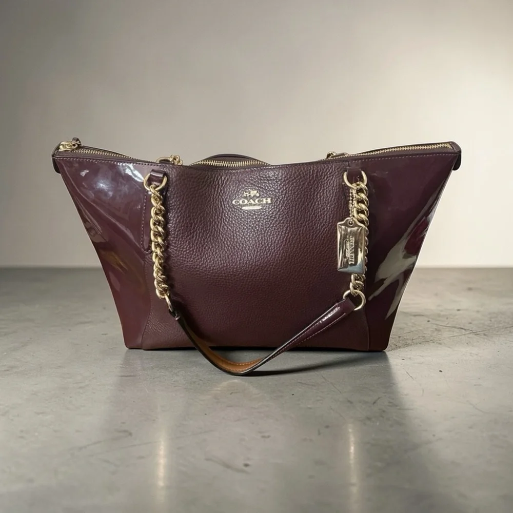 Coach Ava Chain Patent Pebbled Leather Purse Tote